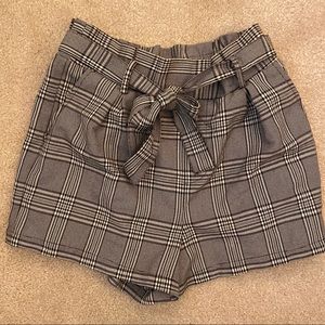 Plaid Highwaisted shorts